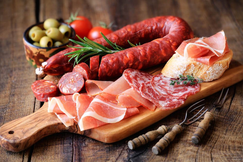 Cured meat platter of traditional Spanish tapas