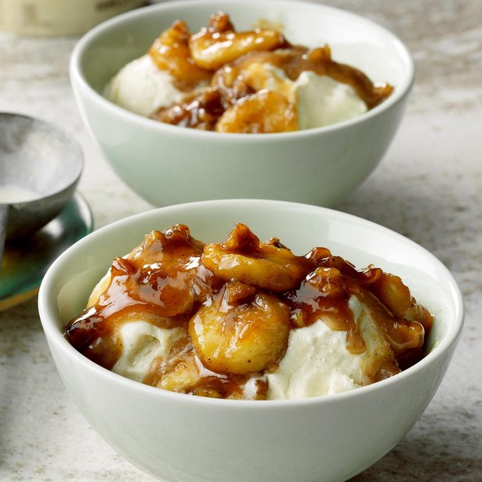 banana fosters sundaes