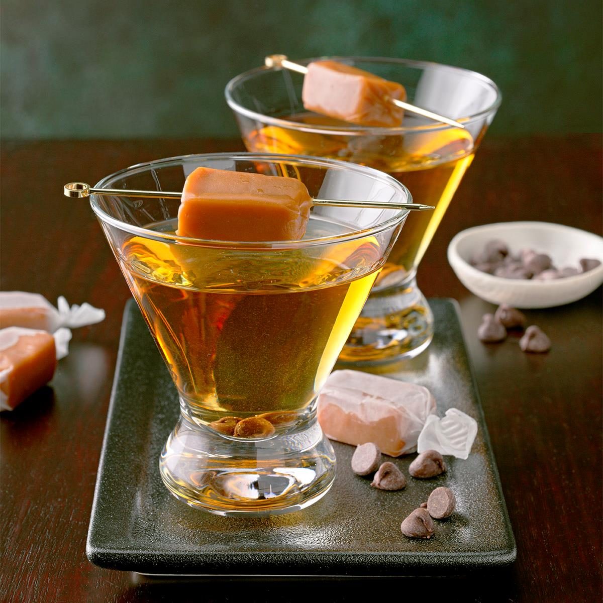 Butterscotch Martinis Exps Thca21 138861 B02 24 4b