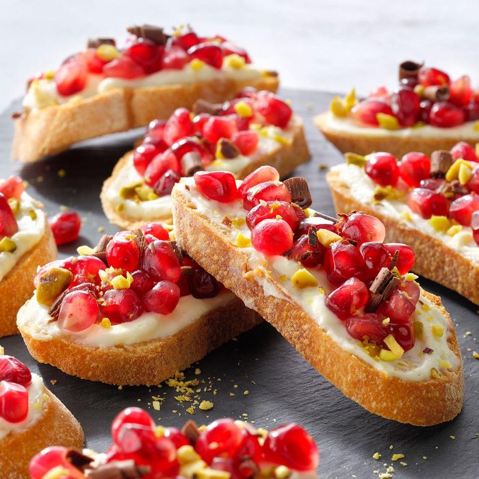 Pomegranate Pistachio Crostini Exps Hohbz23 181270 P1onp3 Md 06 28 13 1