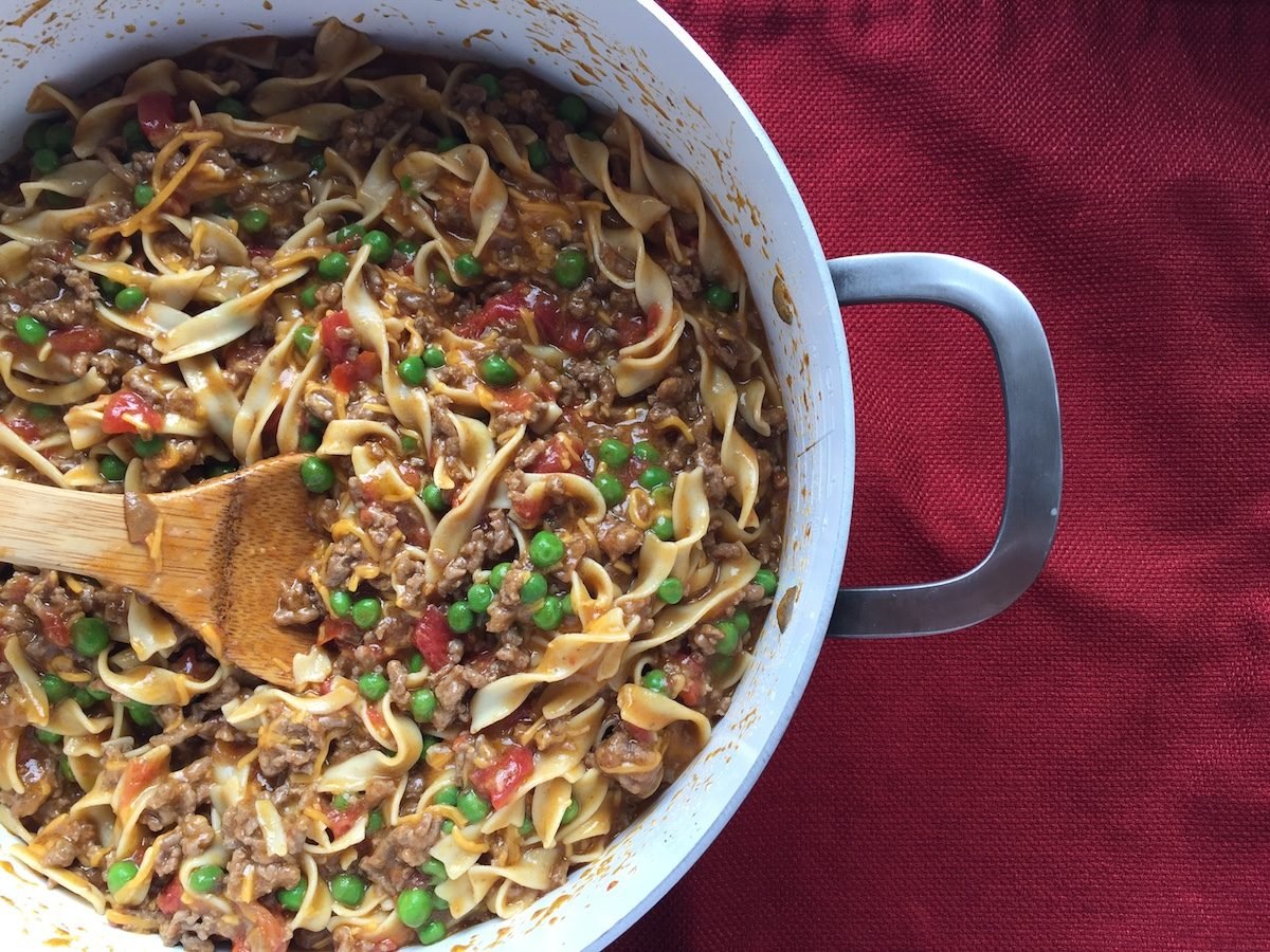 We Tried an Amish Yummasetti Noodle Casserole
