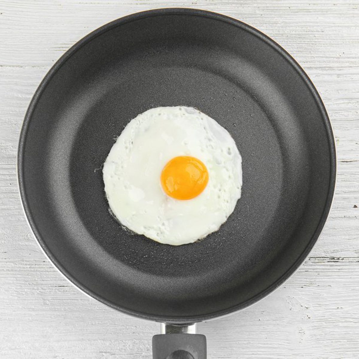 Cooking egg