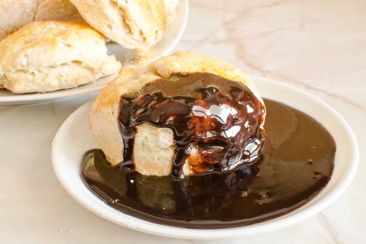 This Is How to Make Southern Chocolate Gravy