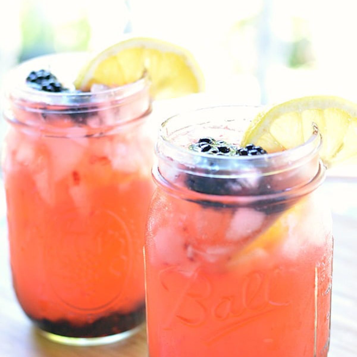 Tequila Blackberry Lemonade