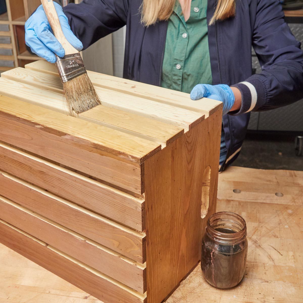 HH handy hint coffee grounds vinegar wood stain