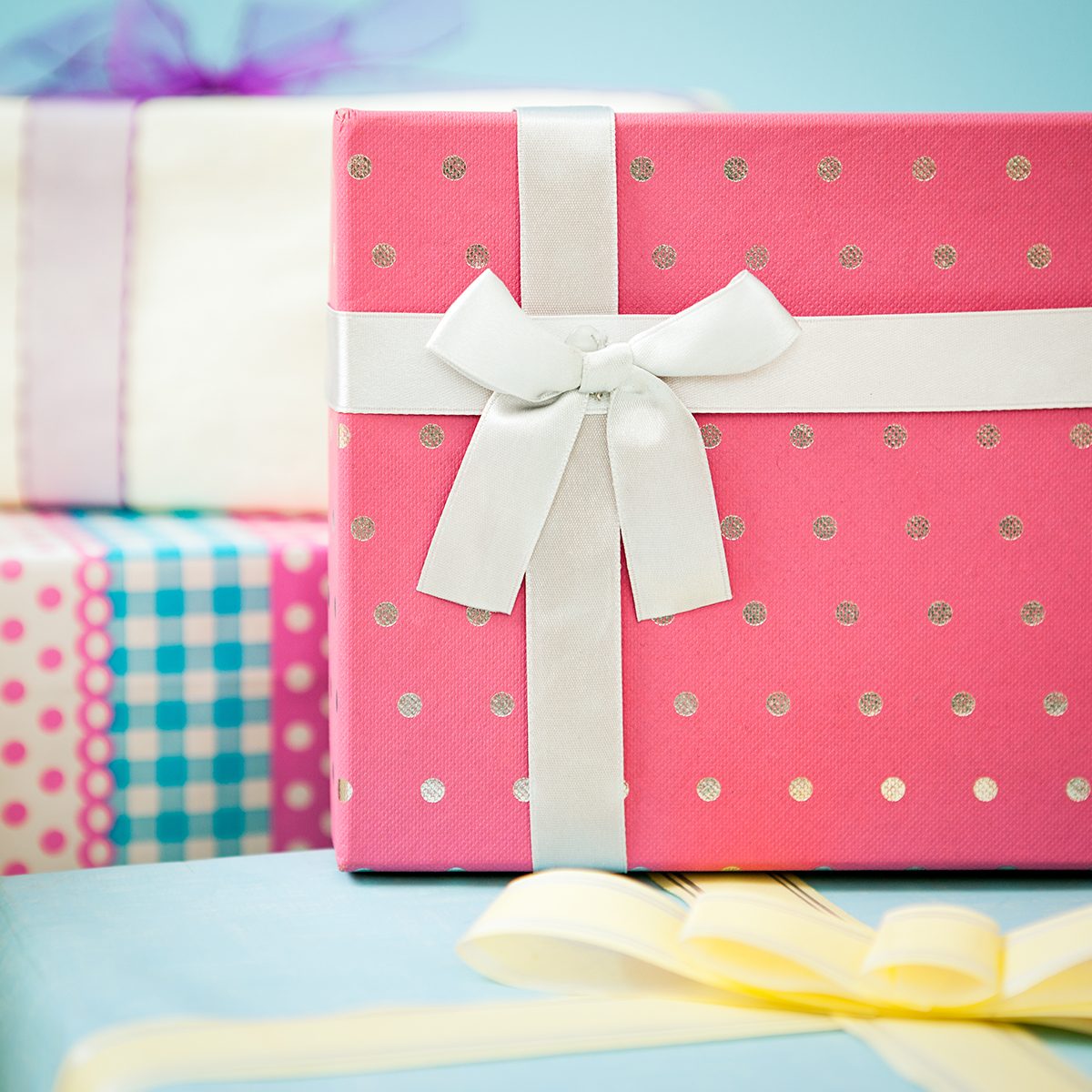 Many birthday presents in close-up.