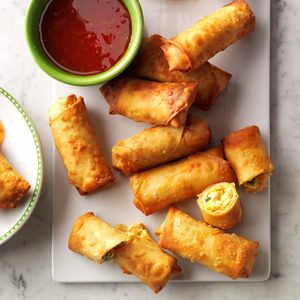 Crispy-Sriracha-Spring-Rolls