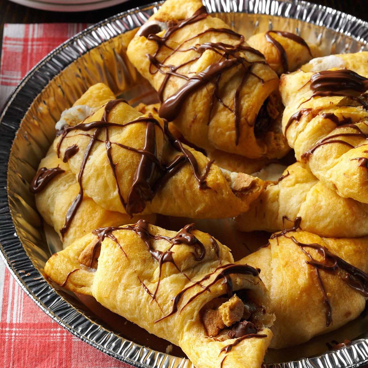 Air-Fryer S’mores Crescent Rolls