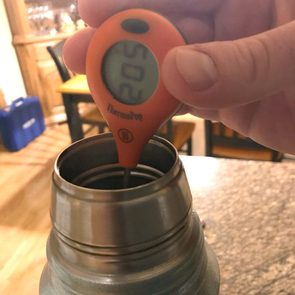 Stanley-Thermos-temp-check