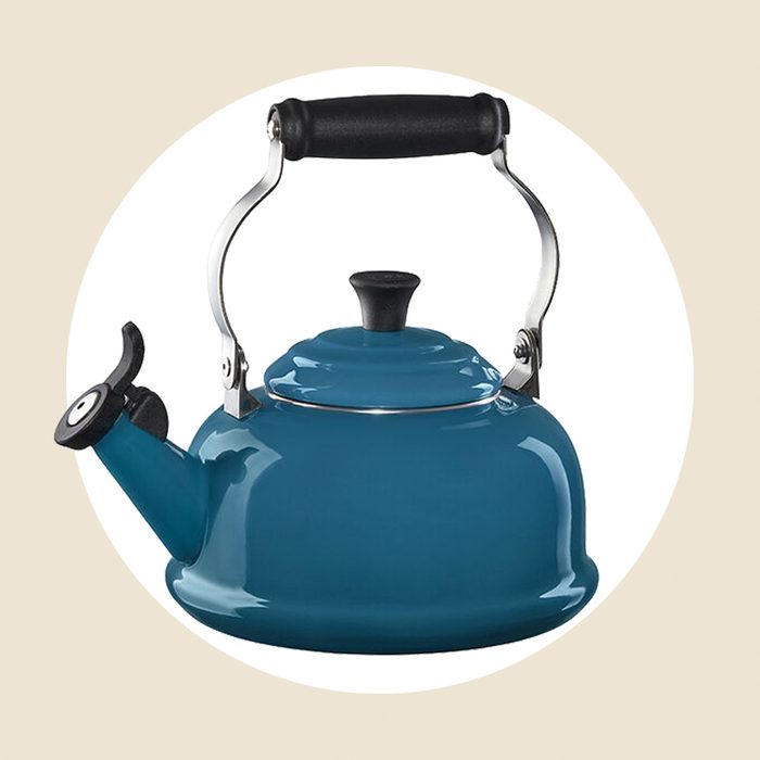 Le Creuset Classic Whistling Kettle
