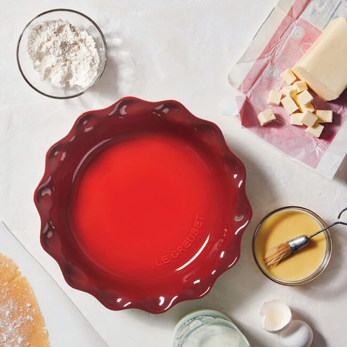 Le Creuset hEritage Pie Dish