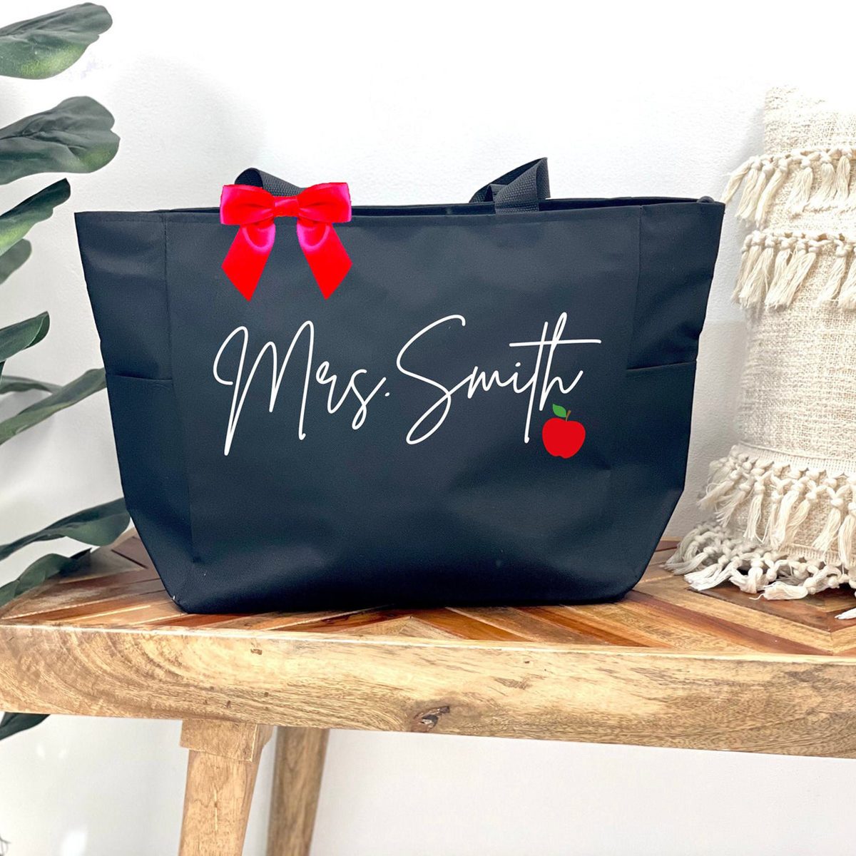 21 Personalized Teacher Gifts to Show You Care