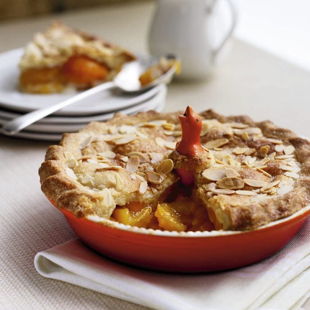 Le Creuset Stoneware Pie Bird