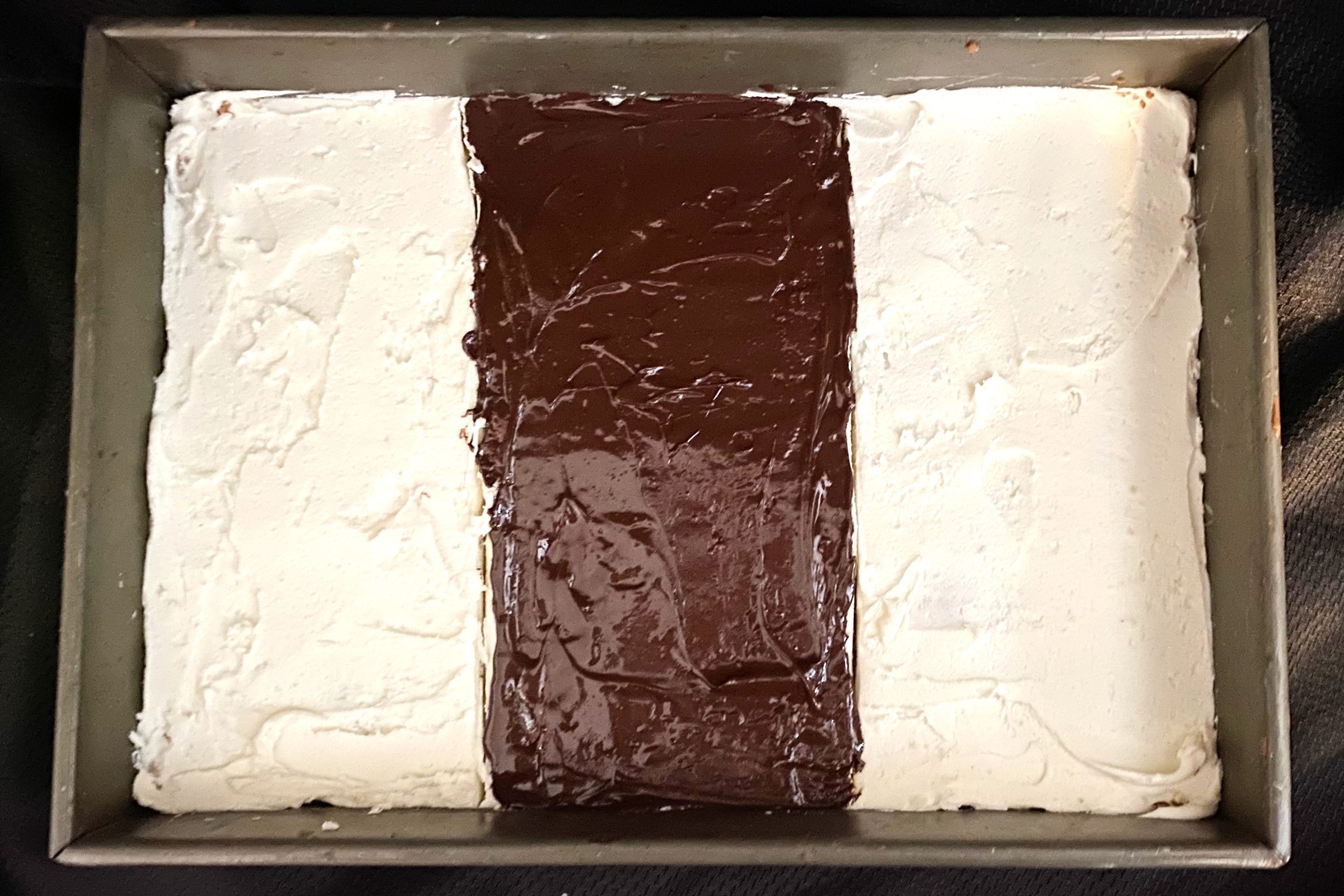 Toh Triple Treat Holiday Bars fosting