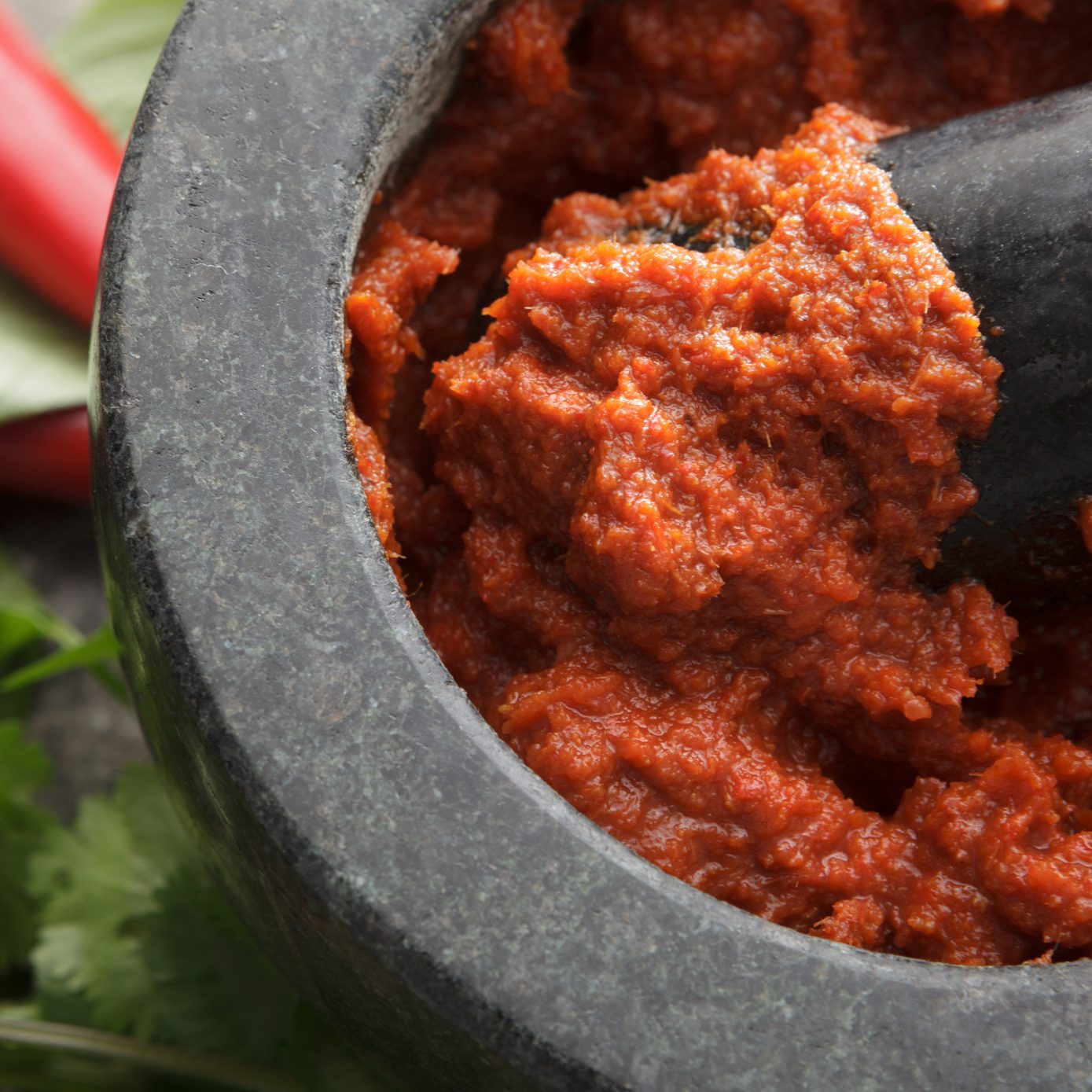 homemade thai curry paste in grinder