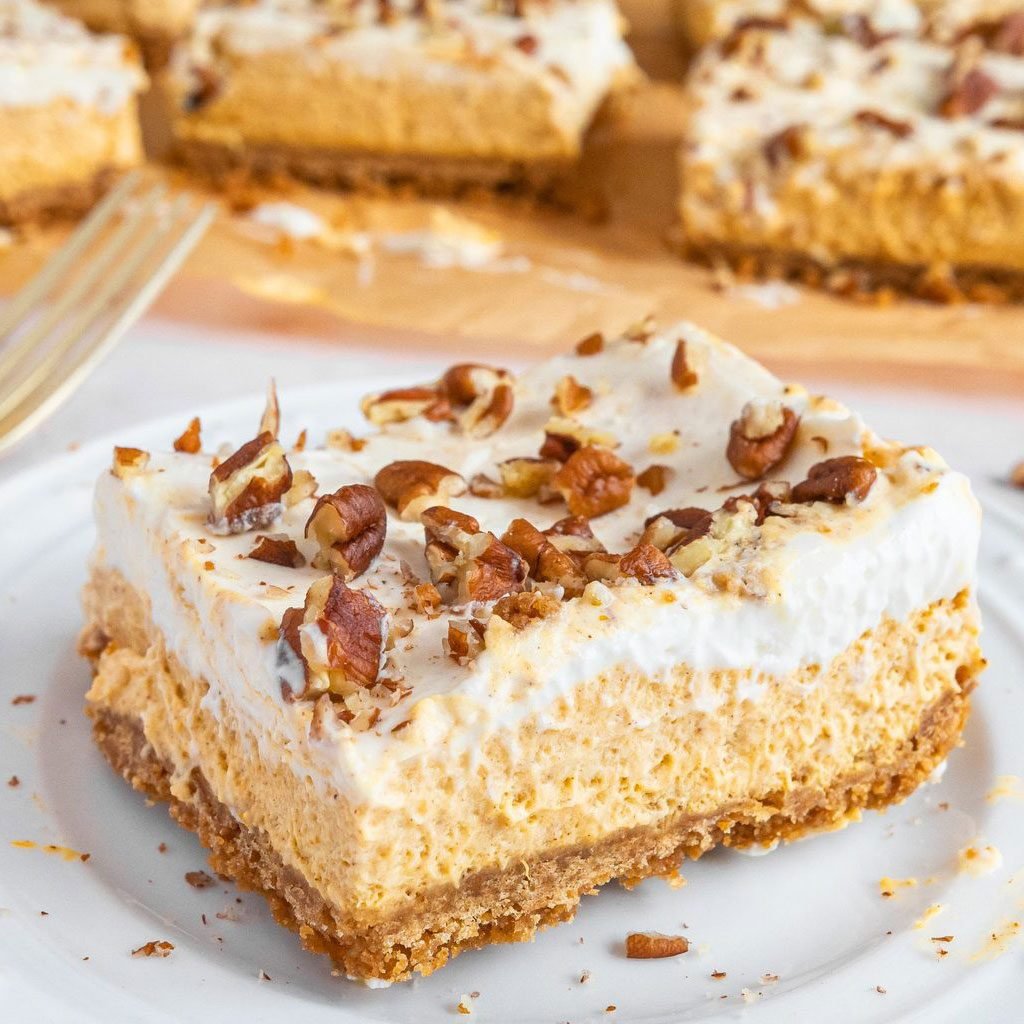 Pumpkin Cheesecake Bars