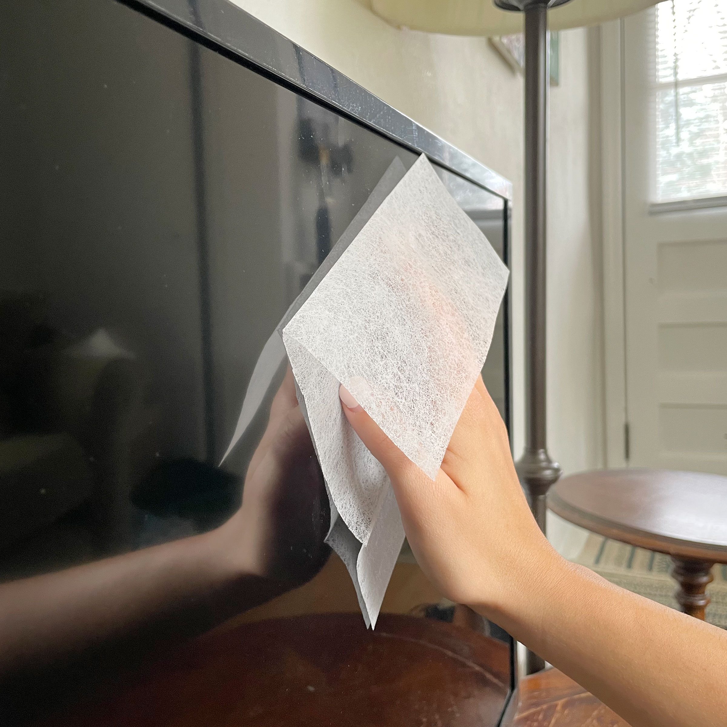 Dust Tv With Dryer Sheet Ad Toh
