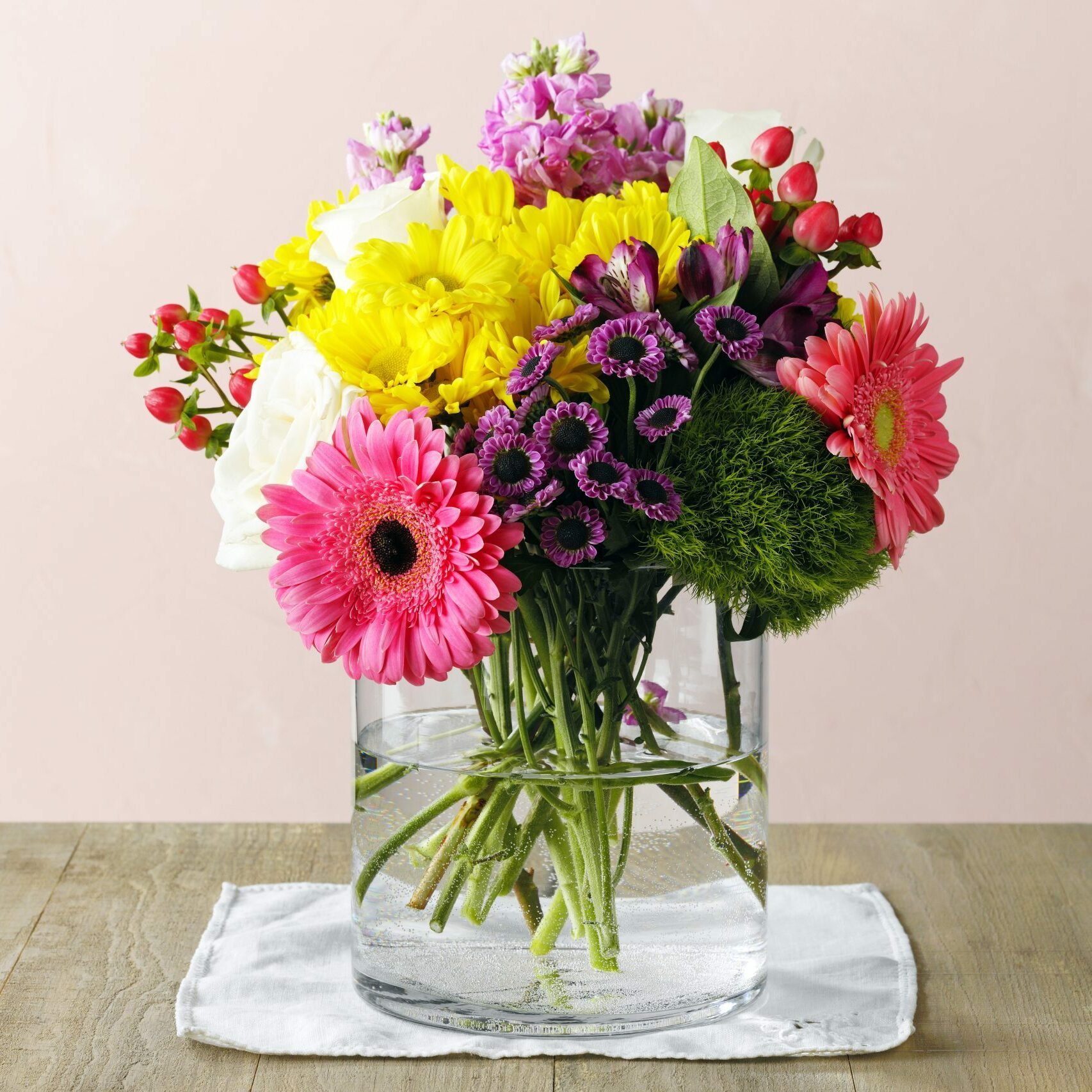 This Viral Tape Trick Will Make Your Flower Arrangements Look Professional