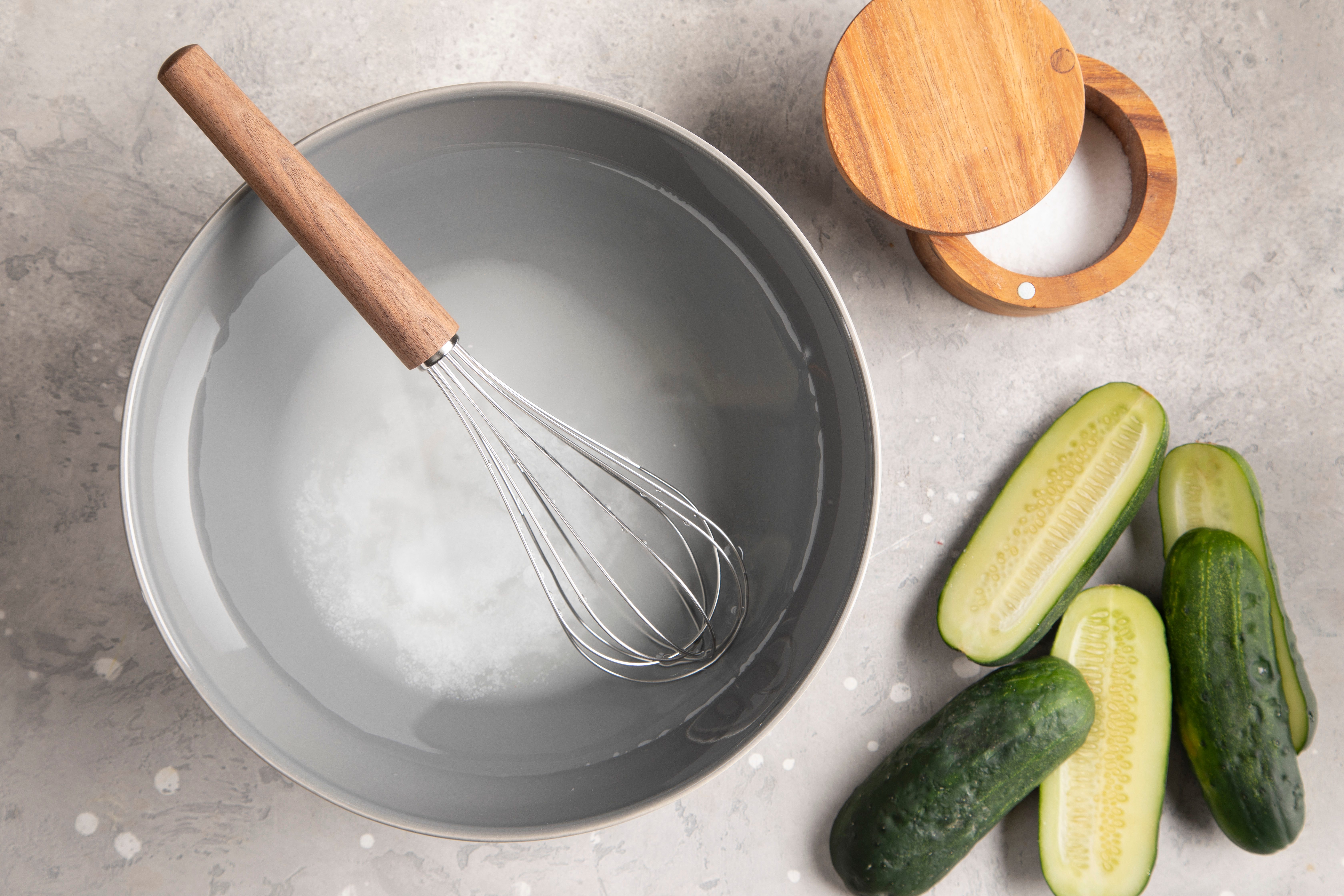 spicy pickles incredients