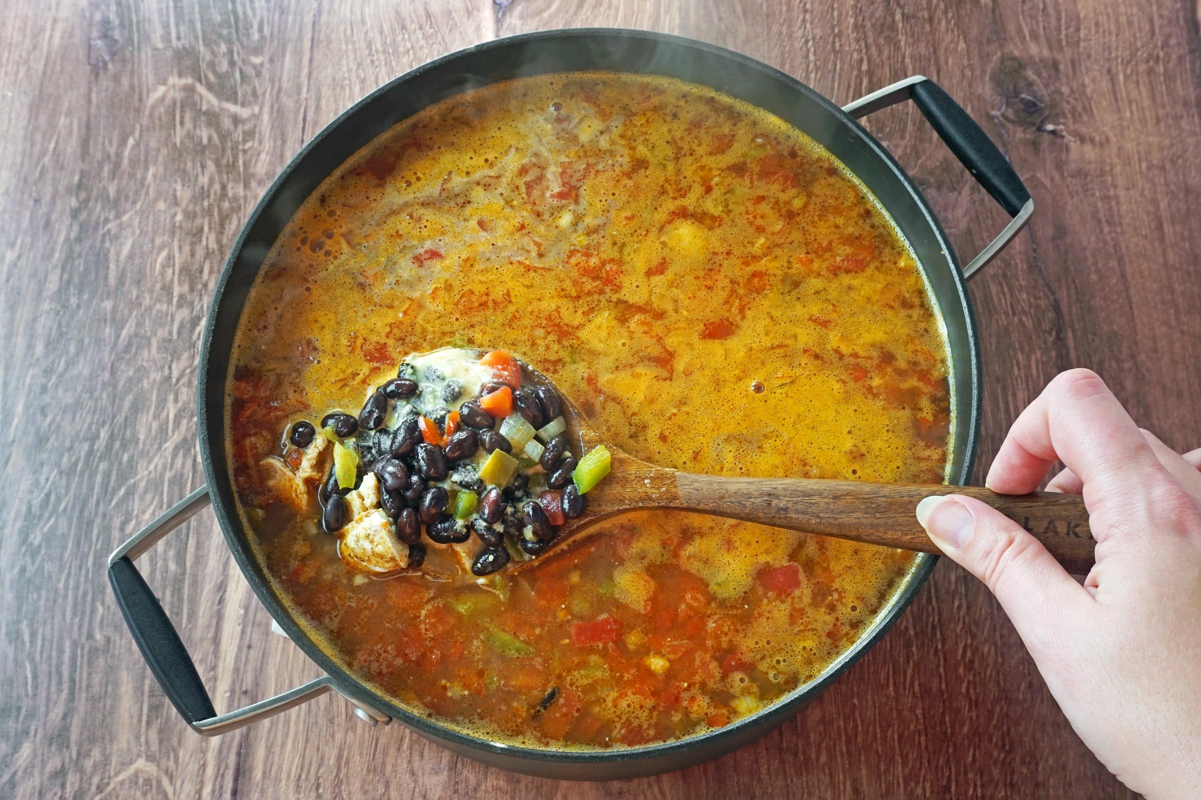 Pioneer Woman Tortilla Soup 111322 Toh 06 Lauren Habermehl Jvedit