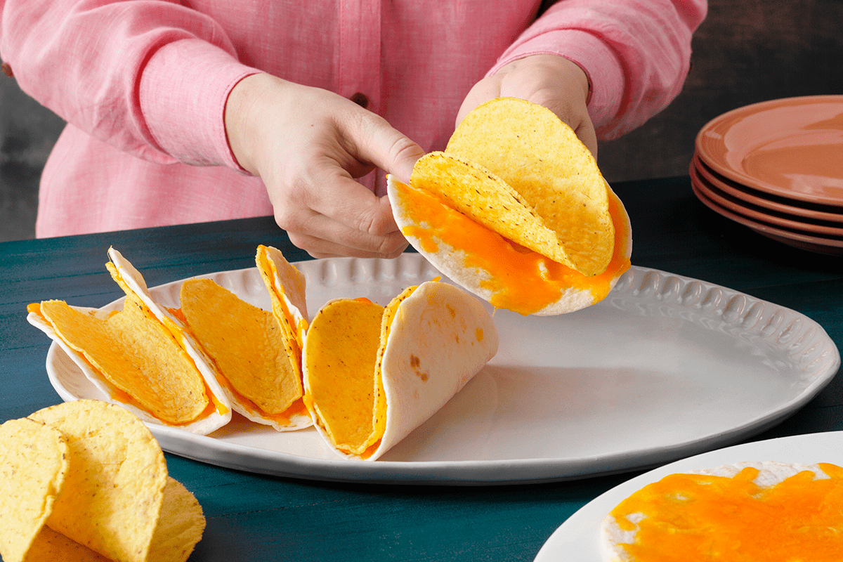 Copycat Cheesy Gordita Crunch