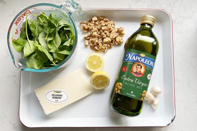 ingredients for spinach pesto