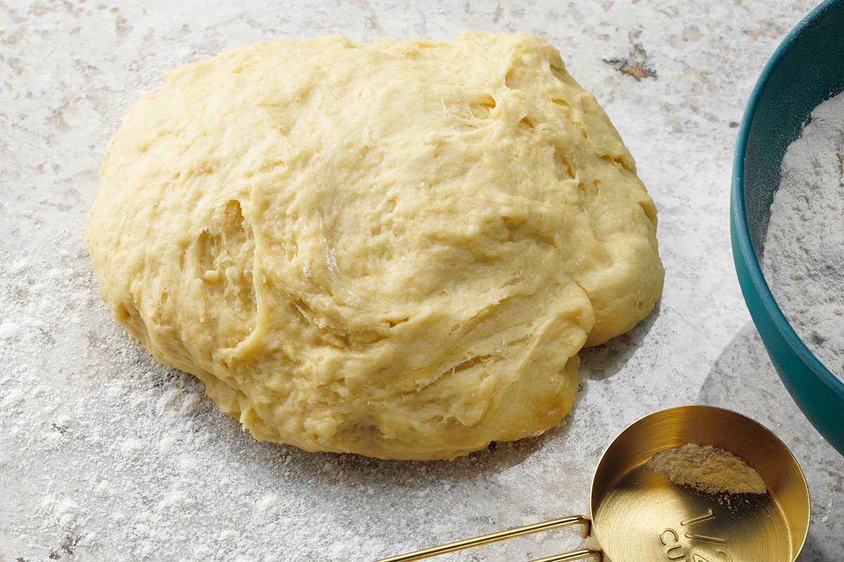 How To Make Copycat Texas Roadhouse Rolls Tohcomdc23 273034 P2 Md 06 22 2bv1