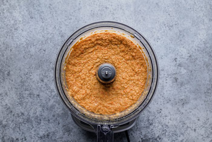 Processed humus in food processor