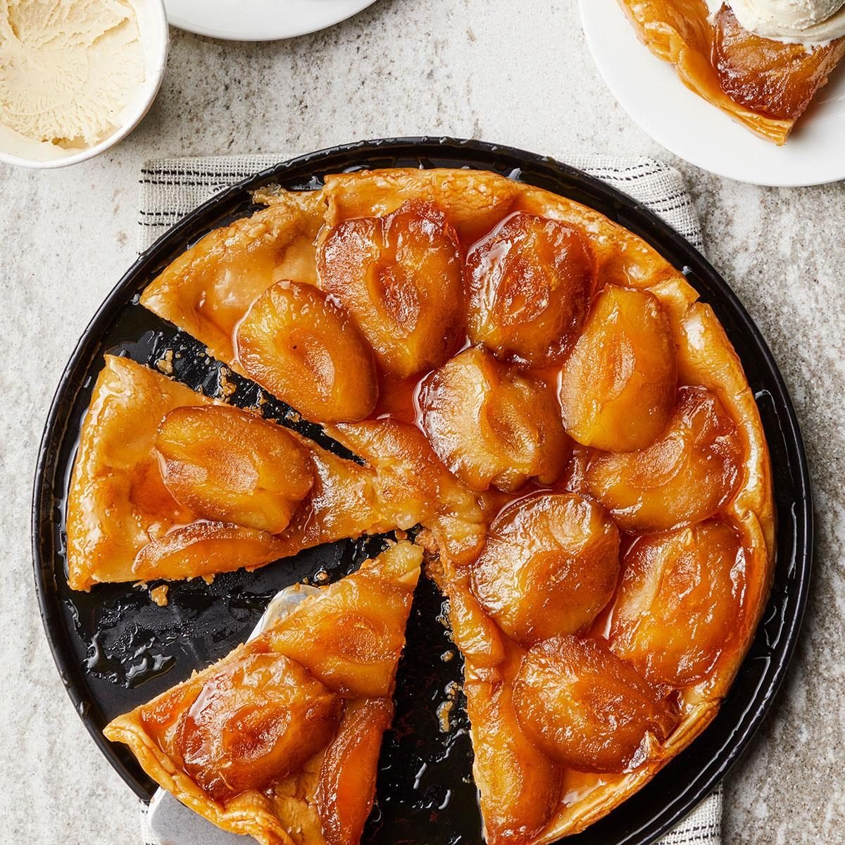 Apple Tarte Tatin Exps Tohx25 179979 03 27 17b