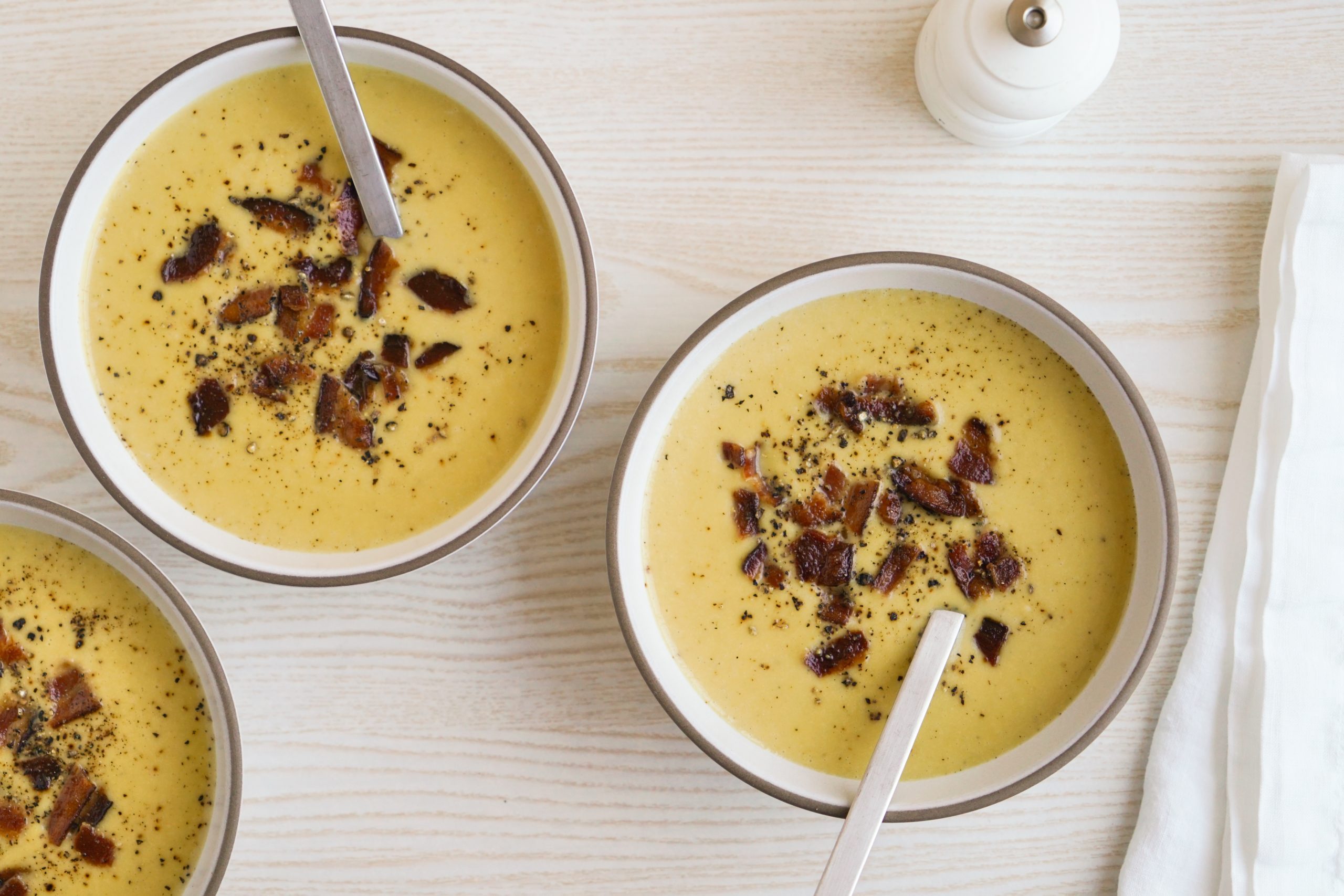Creamy puréed acorn squash soup