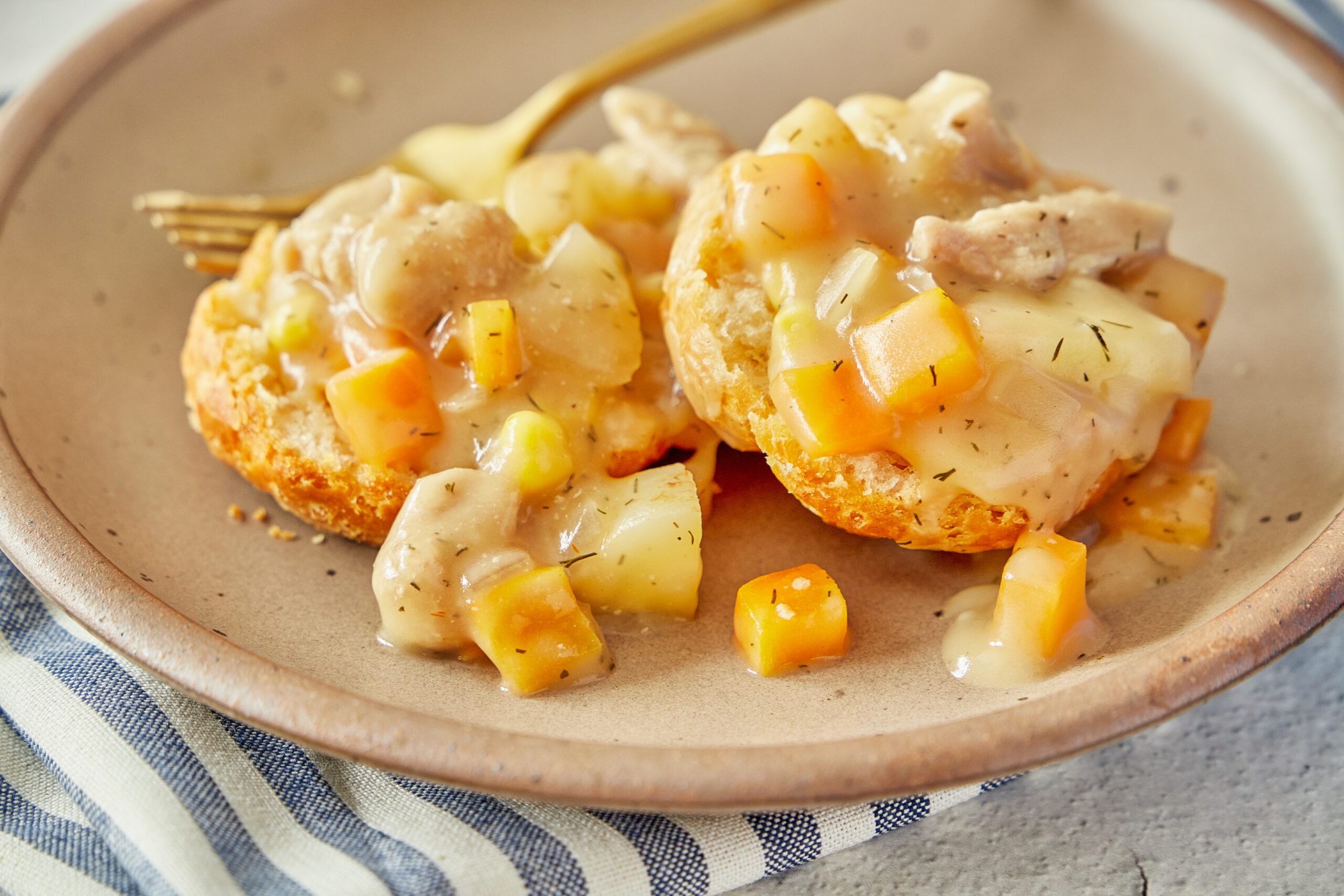 This chicken and biscuits recipe is easy and delicious.