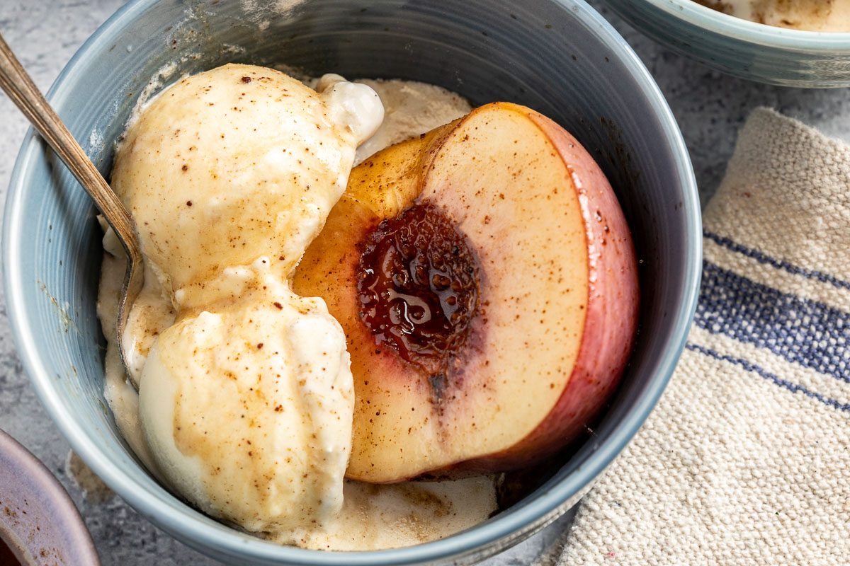 Taset of Home Baked Peaches photo of the finished recipe served in bowls.