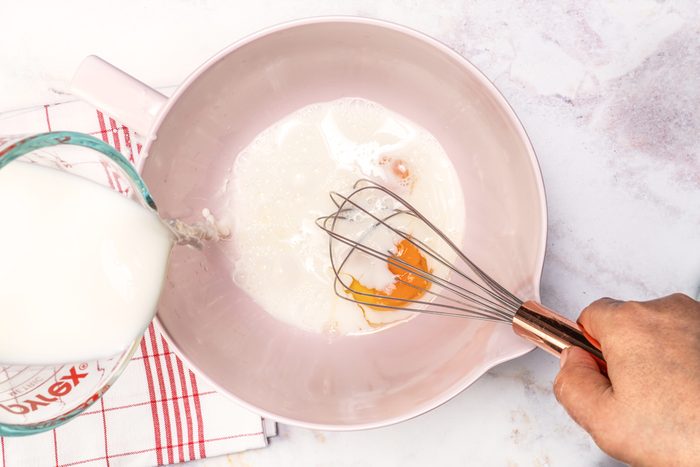 first step of Pancakes preparation