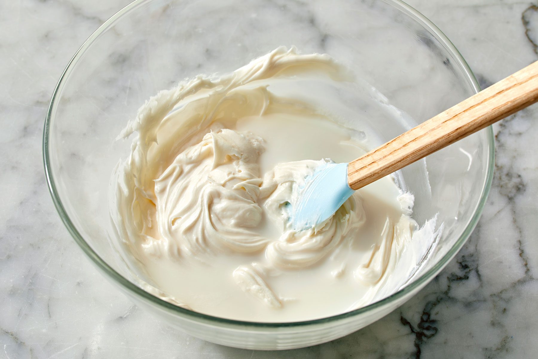 frosting in a large bowl.