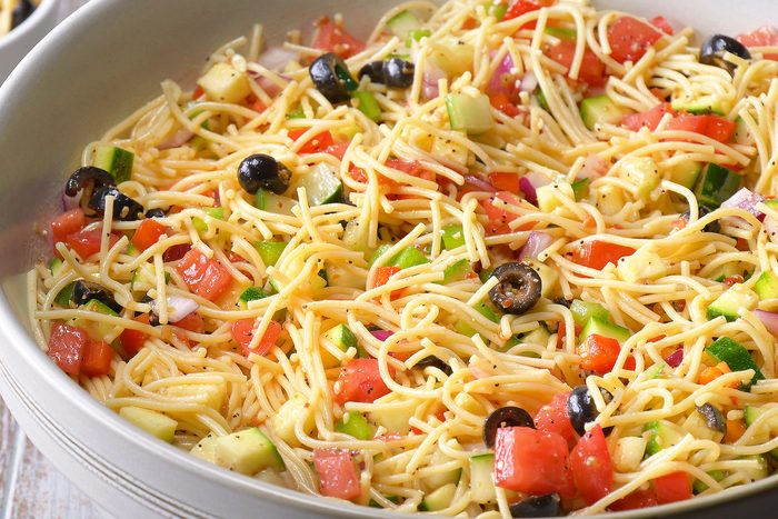 California Spaghetti Salad Tohvp24 3731 Mr 09 18 1