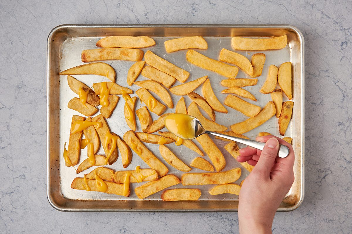 Assemble cheese fries
