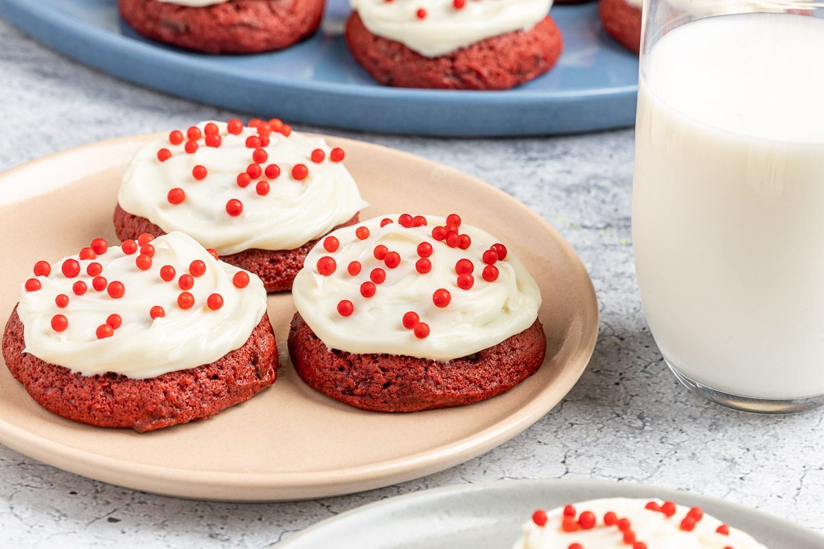 Red Velvet Cookies 