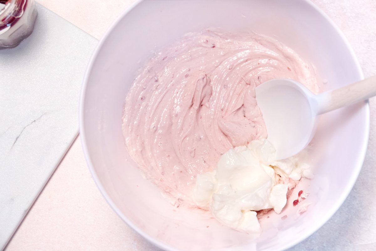 Strawberry Fruit Dip Tohd24 18685 Orlycatz 2