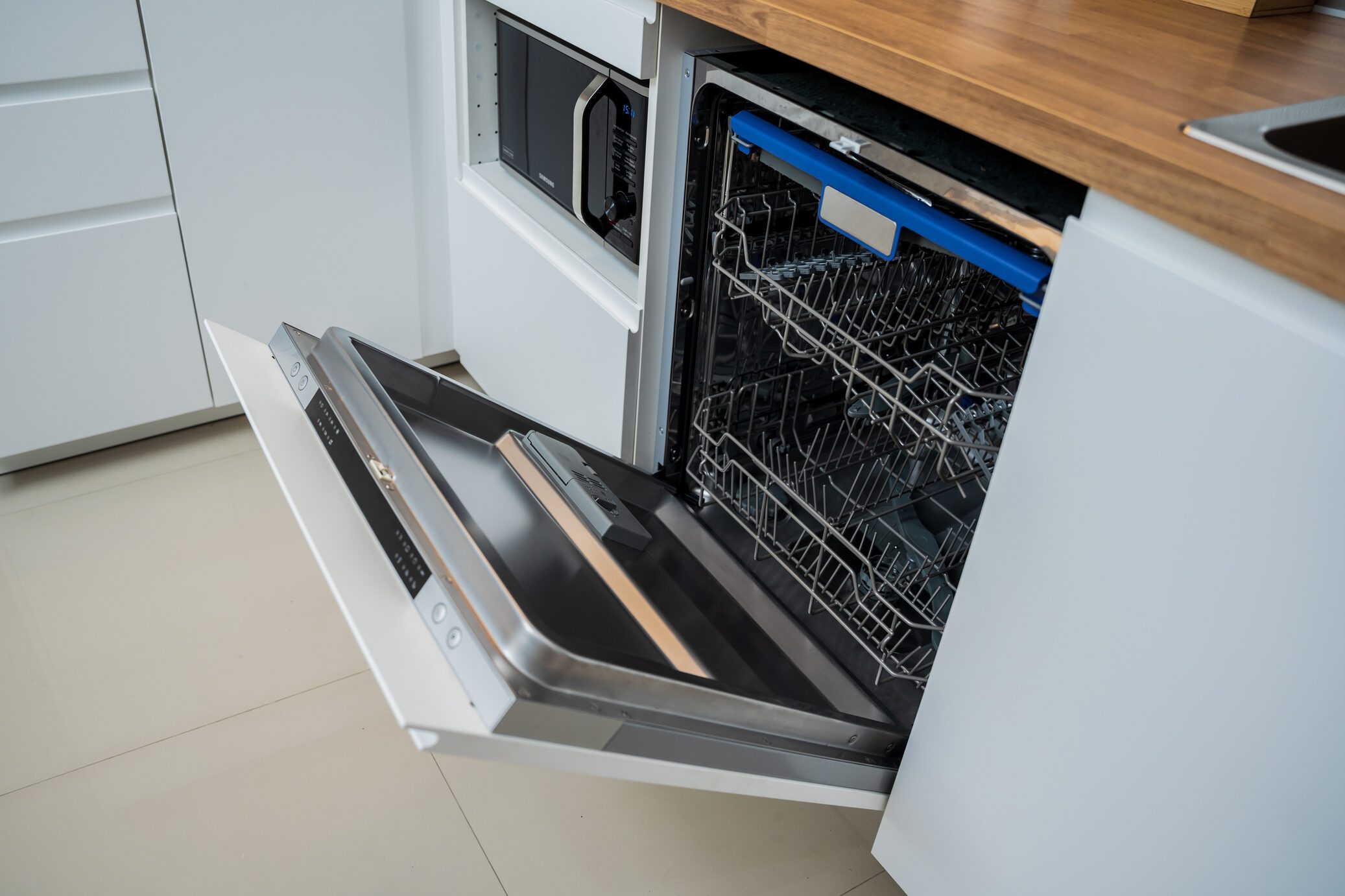 12 Surprising Things That Are Not Dishwasher Safe