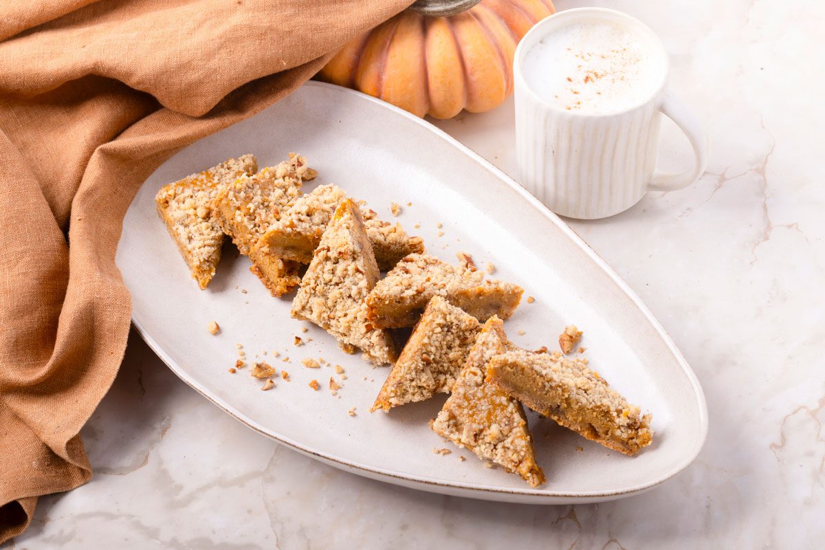 Taste of Home Pumpkin Cheesecake Bars (12869)