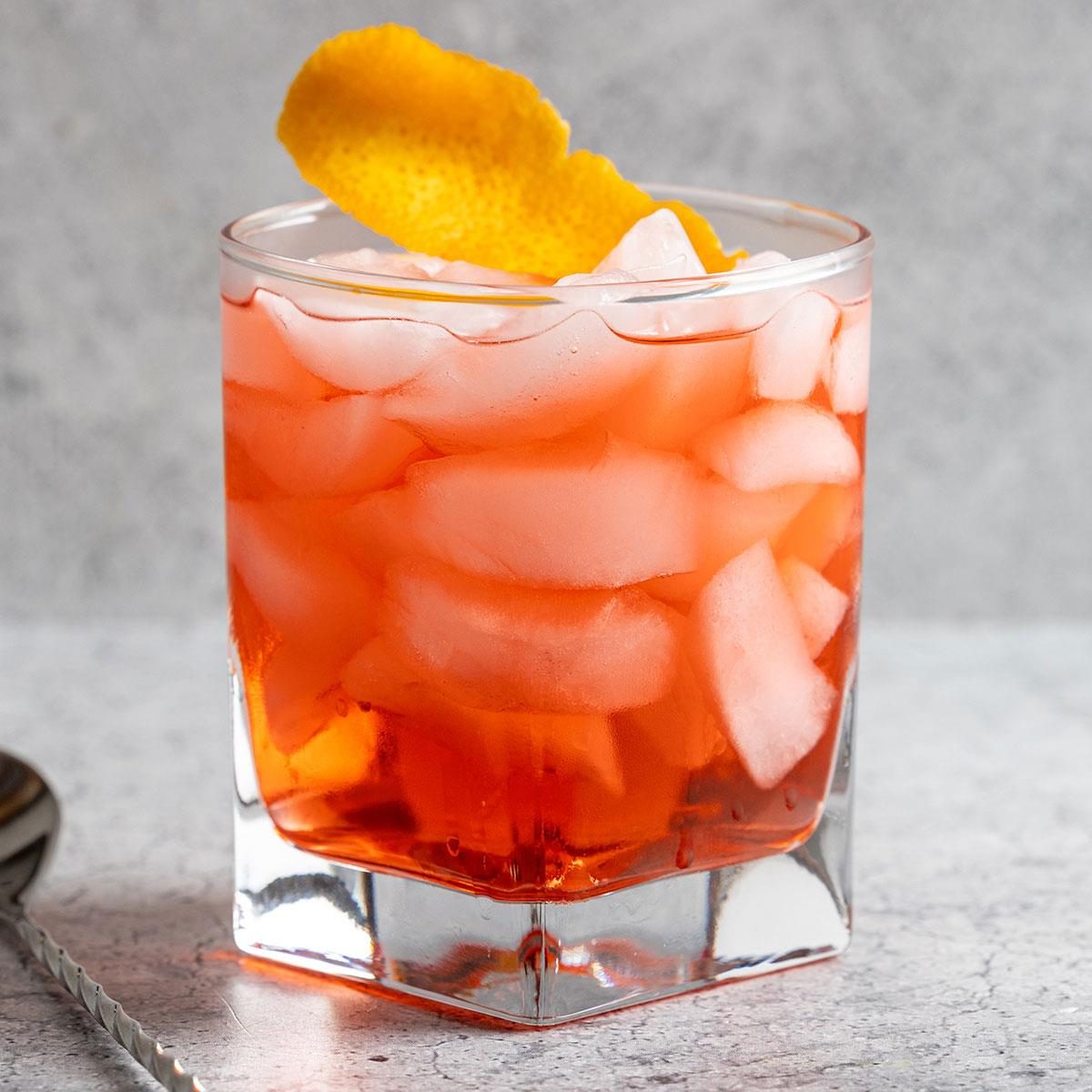 Americano Cocktail Exps Tohd24 278464 Erickleinberg 5