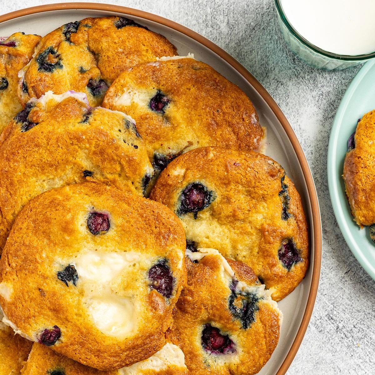 Blueberry Cheesecake Cookies