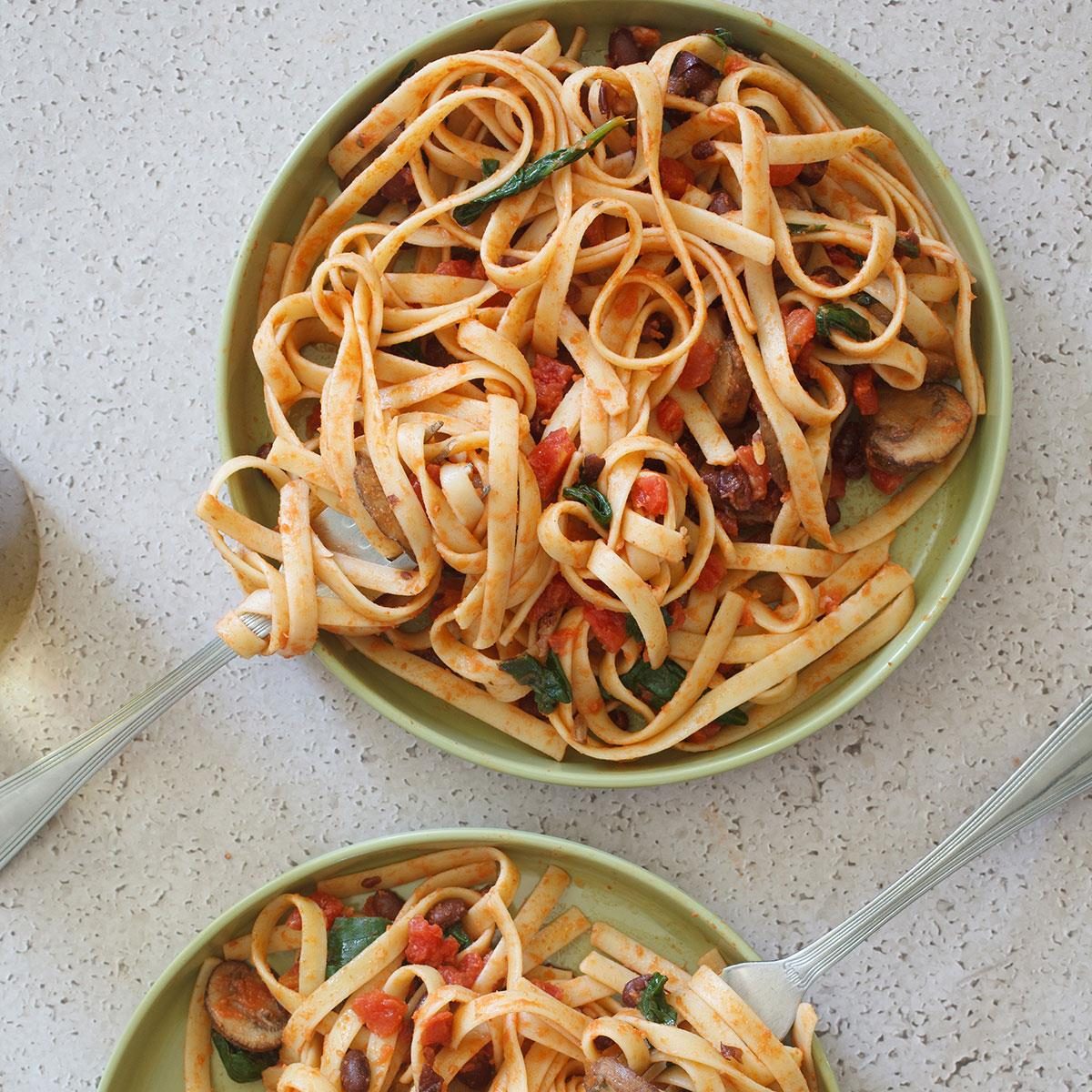 Vegetarian Black Bean Pasta Exps Tohd24 47699 Isabellacassini 15