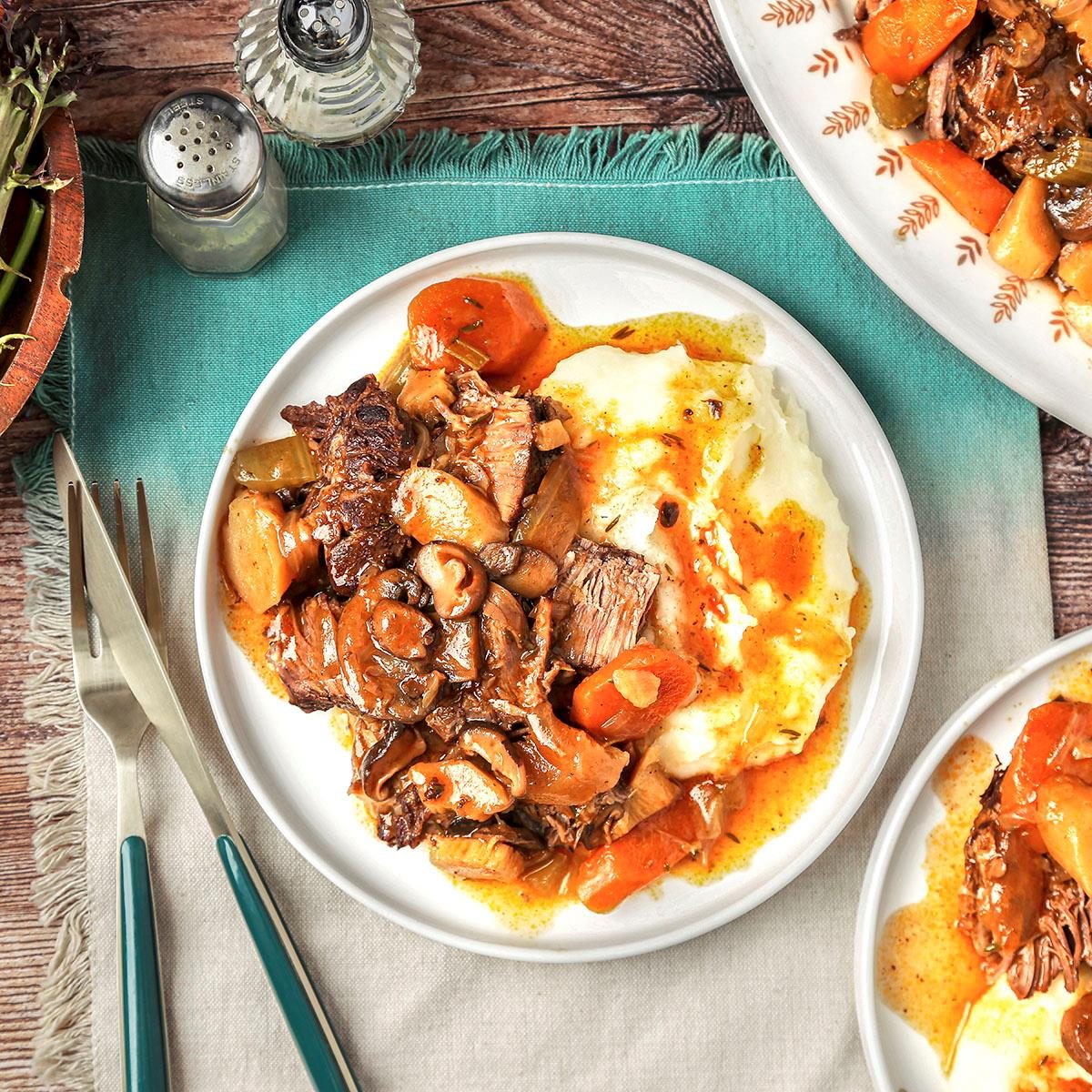 Contest Winning Mushroom Pot Roast Exps Tohd25 119413 Jonathanmelendez 02