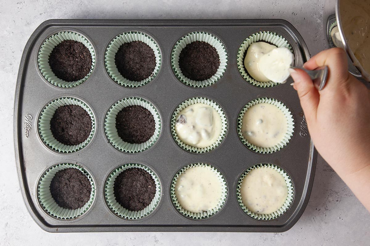 Oreo Cheesecake Bites