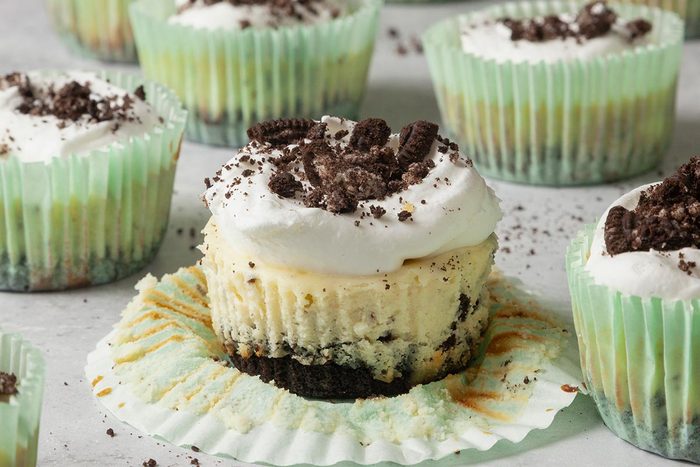 Oreo Cheesecake Bites