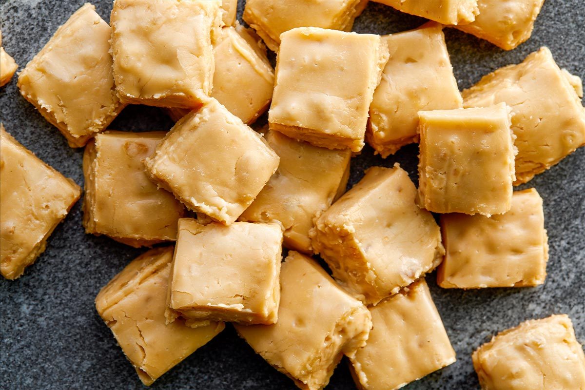 Square Cutted Penuche Fudge