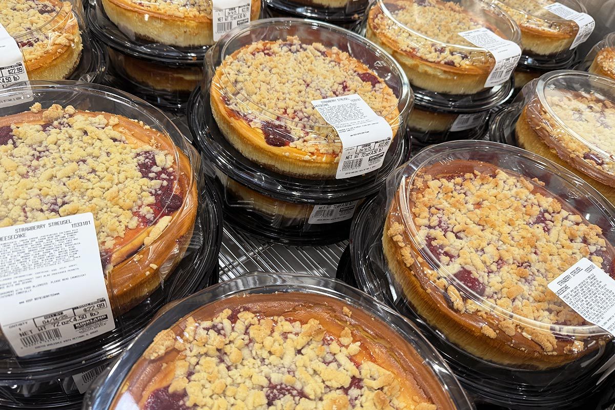 I Finally Bought Costco’s Strawberry Streusel Cheesecake and It Tastes Like Spring