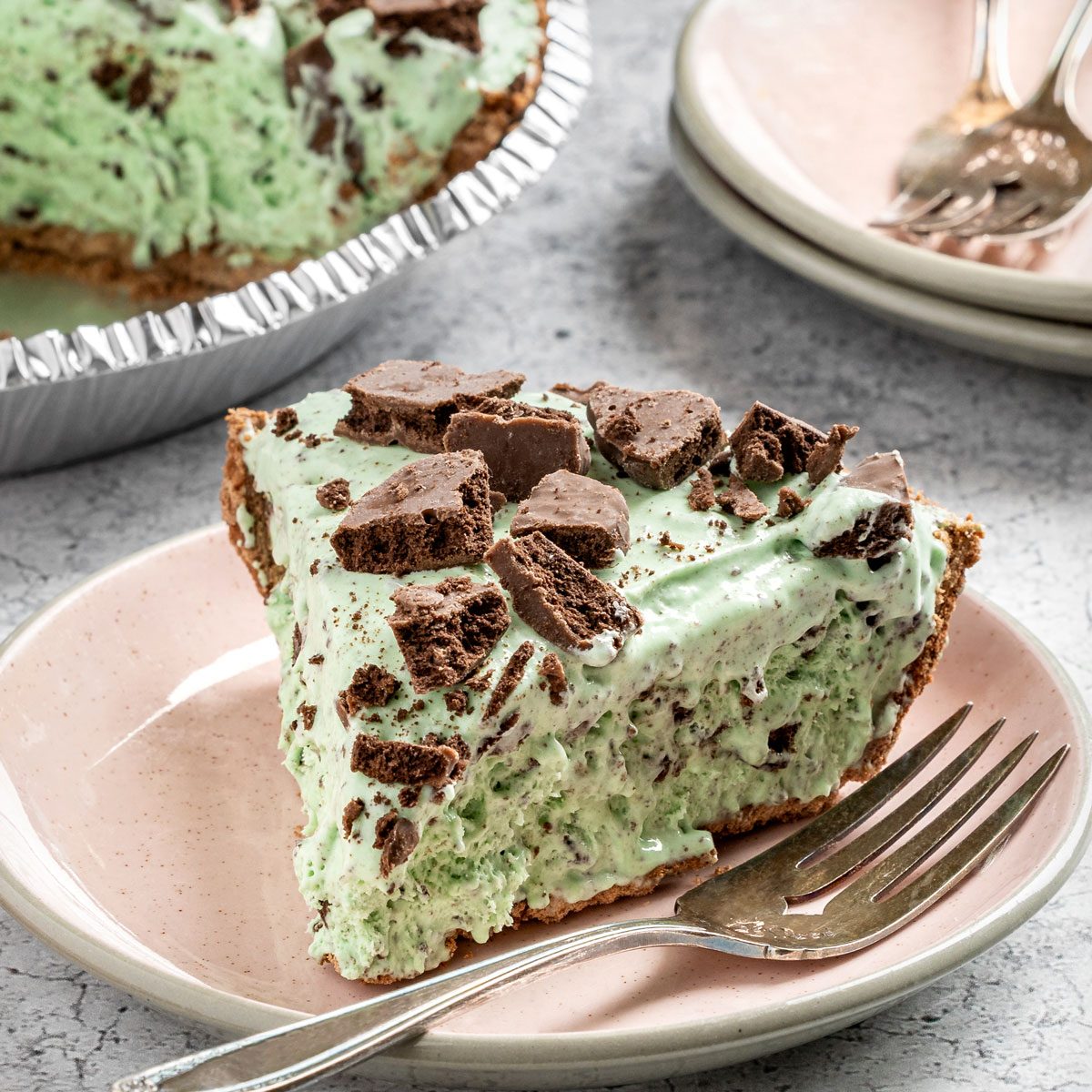41 Irresistible Chocolate Mint Desserts