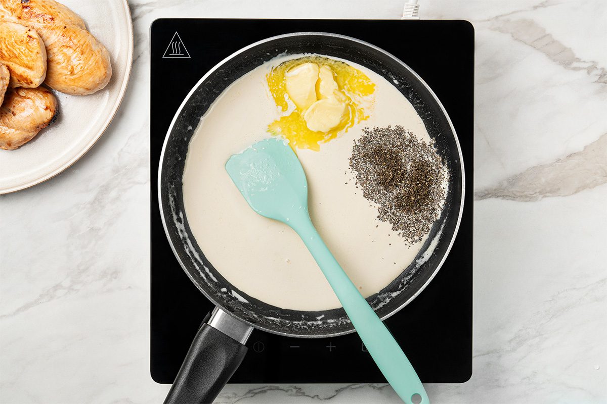 Chicken With Rosemary Sauce Tohd 44349 Shaileshkumar 05